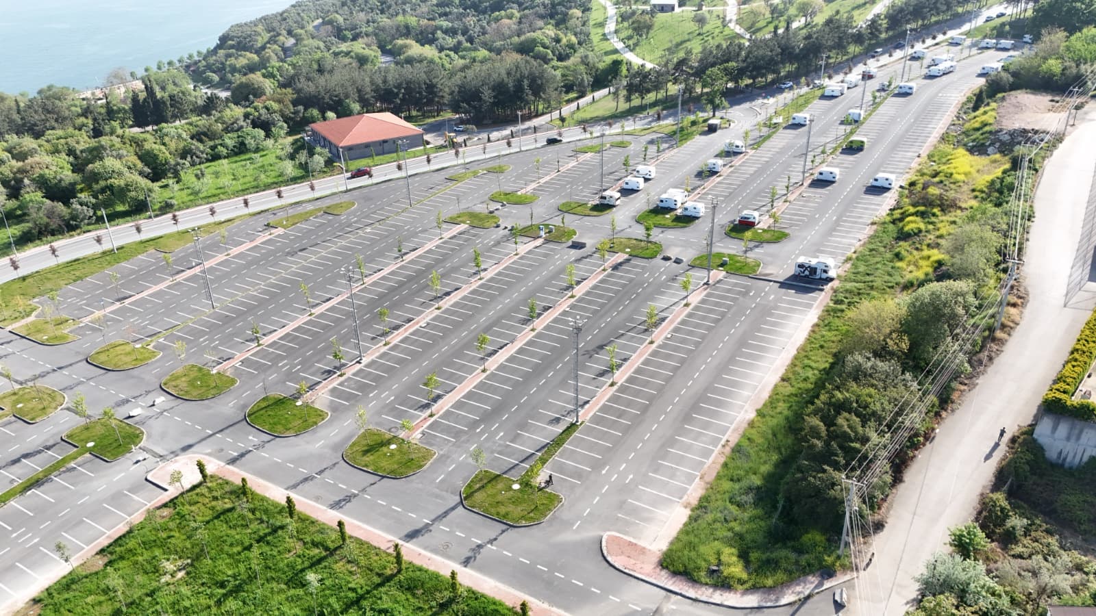 Darıca Millet Bahçesi Karavan Park - Görsel 1